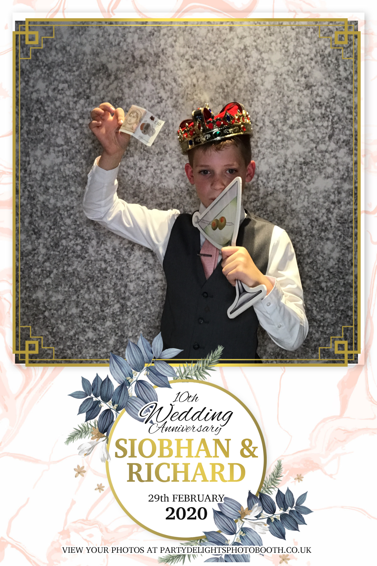 Siobhan and Richards Vow renewal  | View more photos from the event at gallery.partydelightsphotobooth.co.uk/u/PartyDelightsPhotoBooth/Siobhan-and-Richards-Vow-renewal